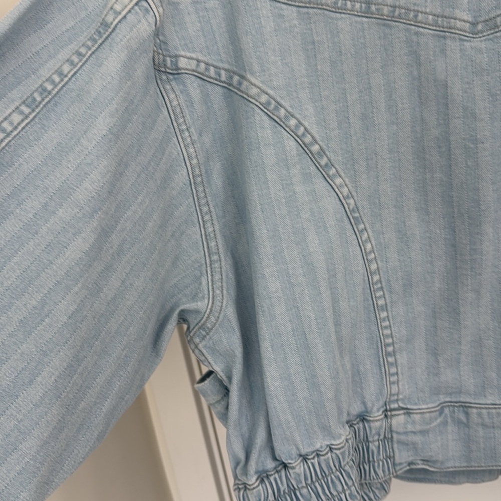 AMO Cropped Denim Jacket, Sz L - Picture 9 of 12